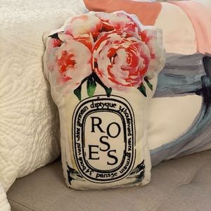 Diptyque Roses & Peonies Decorative Pillow 🌹
